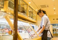 しんぷく 本店